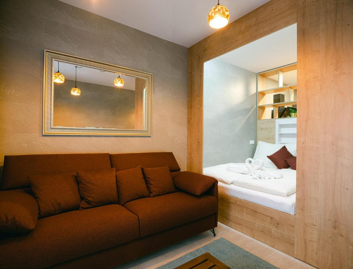 Svarog Unique Apartment Bratislava Buitenkant foto